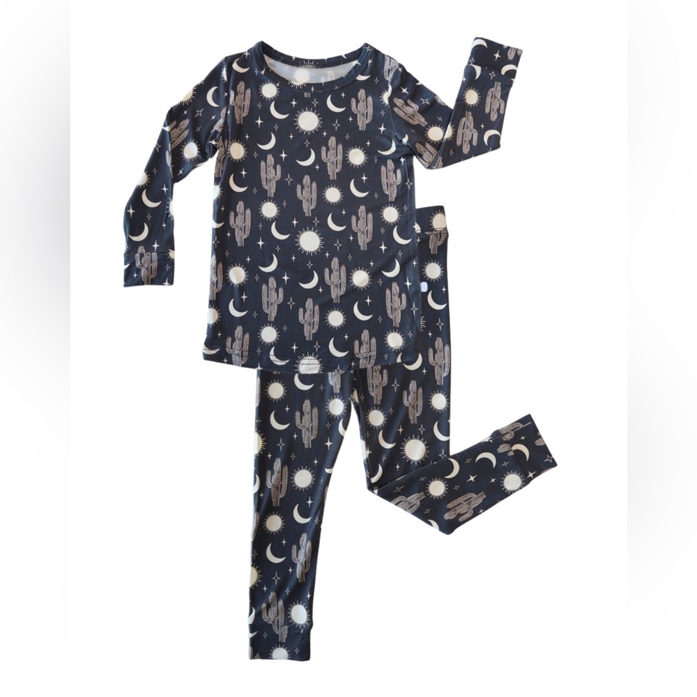 Lolli Co Two-Piece Set Bamboo Pajama - size 6-7